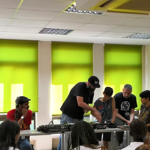 Χορέψτε σε hip hop ρυθμούς στο summer camp του El Sistema Greece