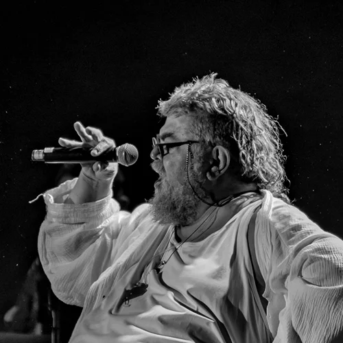 Ο Σταμάτης Κραουνάκης στο Κατράκειο