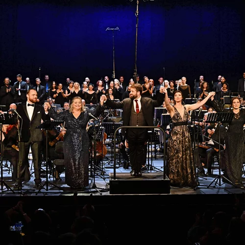 "Αδελφή Βεατρίκη" του Μητρόπουλου στα "Ολύμπια": ιδανικές συνθήκες (επανα)γνωριμίας με μία ξεχωριστή όπερα