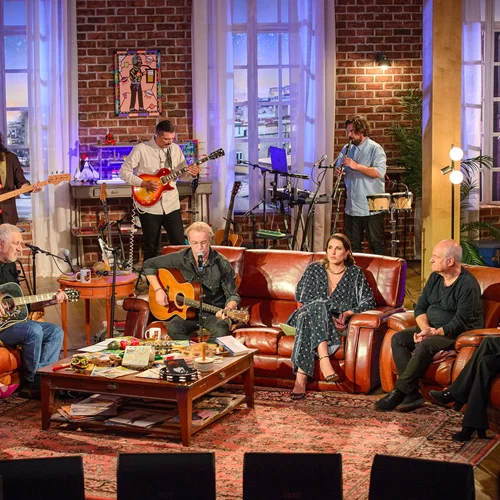 TV pick: "Μουσικό κουτί" αφιερωμένο στον Θάνο Μικρούτσικο