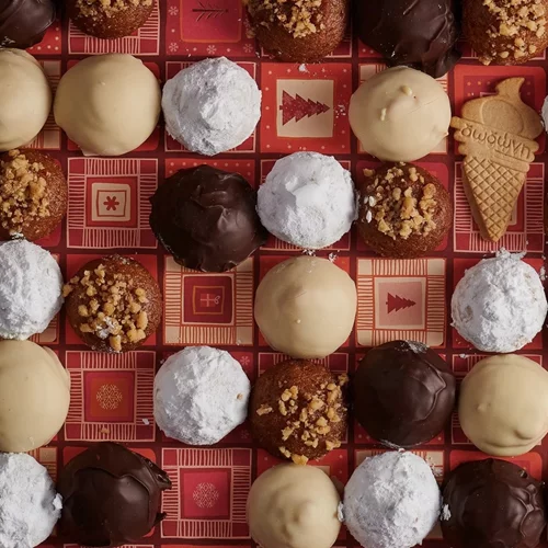 Αυτά τα Χριστούγεννα και ο Άι Βασίλης επιλέγει παγωτό από τη "Δωδώνη"