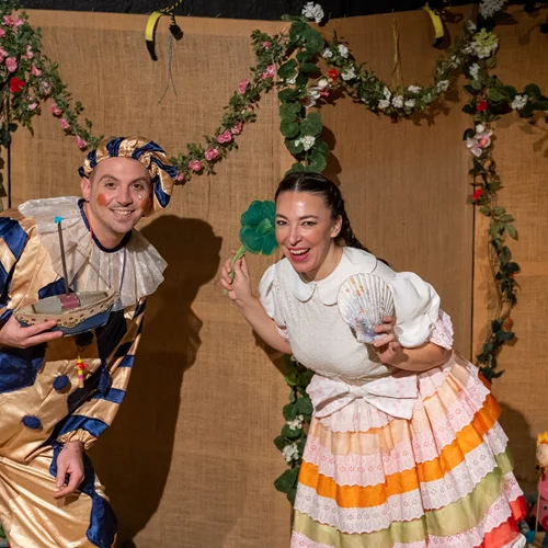 "Του τραγουδιού το παραμύθι": Η πετυχημένη παράσταση συνεχίζεται και τα Χριστούγεννα