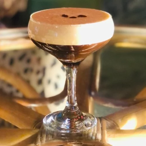 10 αθηναϊκά μπαρ για το καλοκαίρι