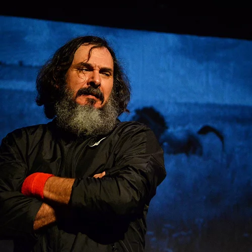 Έργο για δύο άντρες και ένα άλογο οι "Σκληρές Φωτογραφίες"