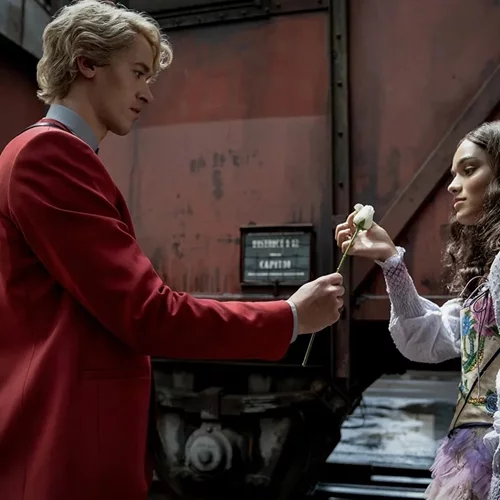 The Hunger Games: Η Μπαλάντα των Αηδονιών και των Φιδιών