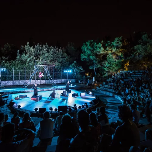 33 θεάματα που θα μας βγάλουν έξω τον Σεπτέμβριο