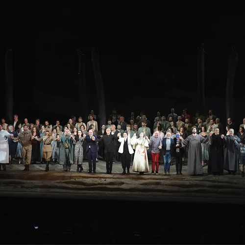 Θεαματική πρεμιέρα για τη "Δύναμη του πεπρωμένου" στην ΕΛΣ