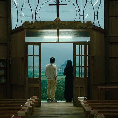 Το Δέντρο με τις Χρυσές Πεταλούδες