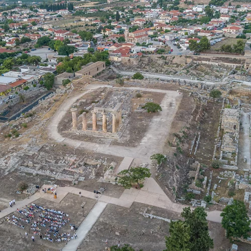 Δίπλα στον Αρχαιολογικό Χώρο οι "Θησαυροί Κορινθιακής Γης" φέρνουν και φέτος τα τοπικά προιόντα ανάμεσα μας
