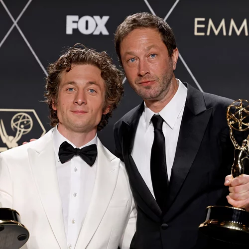 Βραβεία Emmy 2024: 3 στιγμιότυπα της μεγάλης βραδιάς που παίζουμε στο replay