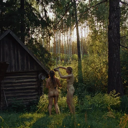 Η Αδελφότητα της Καπνιστής Σάουνας