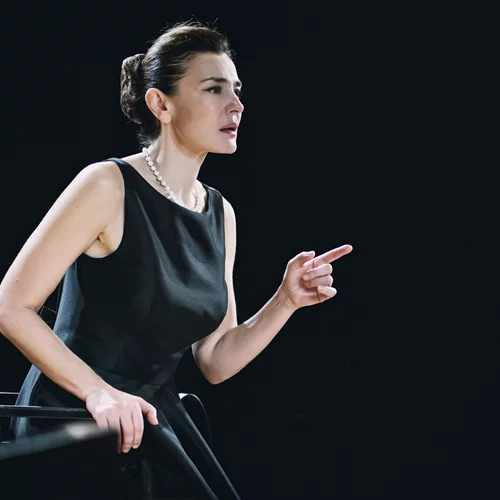 Τελευταίες παραστάσεις για το "Master Class" με τη Μαρία Ναυπλιώτου