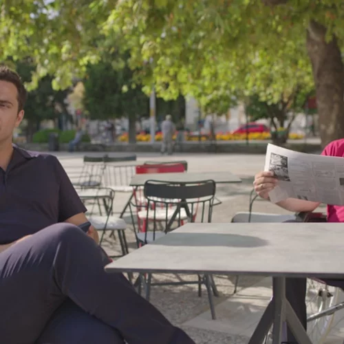 Οι κωμικές σειρές που ανυπομονούμε να δούμε στην ελληνική τηλεόραση