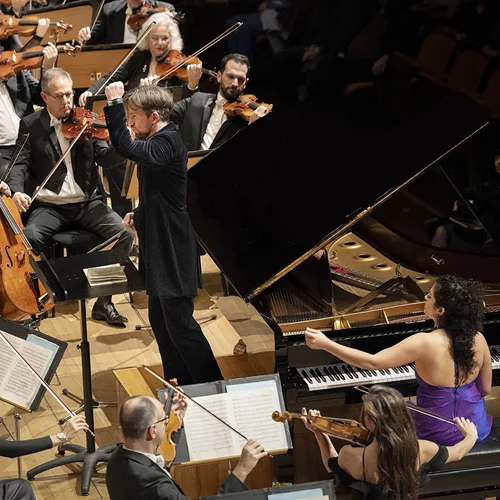 Ρομαντικές αναμετρήσεις ανά ζεύγη σε συναυλίες της ΚΟΑ: Μουζά και Μάιστερ εντυπωσιάζουν περισσότερο από Γκερστάιν και Ντάουνι Ντήαρ