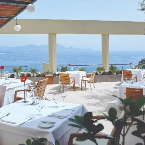 Όλη η Λίνδος σε 5 πιάτα