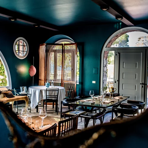 Το εστιατόριο "Lido 84" στη λίμνη Γκάρντα είναι ζωντανός φόρος τιμής στην ποιότητα του χρόνου