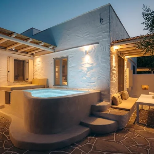 Διακοπές το Σεπτέμβριο με διακριτική πολυτέλεια στο "Rabagas Suites" στη Σίφνο