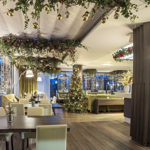 Kastri Bistro : Γιορτές με κλασική κομψότητα στο "Domotel Kastri"