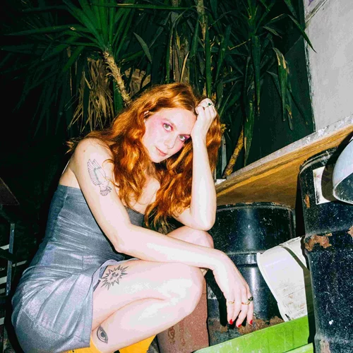 H Nalyssa Green είναι "Πολύ Καλή Στα Πάρτυ" κι' έχει και ντοκουμέντα