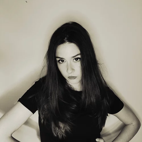 Χριστίνα Σαμαρά, πώς σου ακούγεται η ζωή κοντά στα 30;