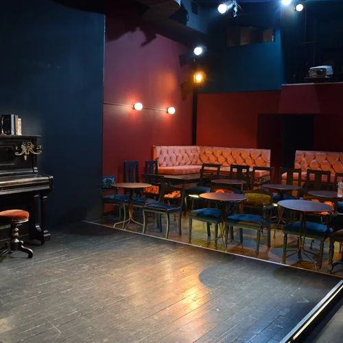 Kαυτά ονόματα της εγχώριας spoken word μουσικής σκηνής στο "Red Jasper"