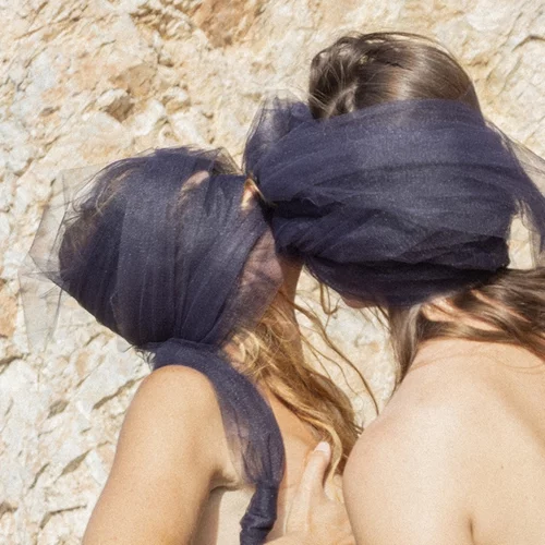 Η  Αντιγόνη αλλιώς στο θέατρο Ροές