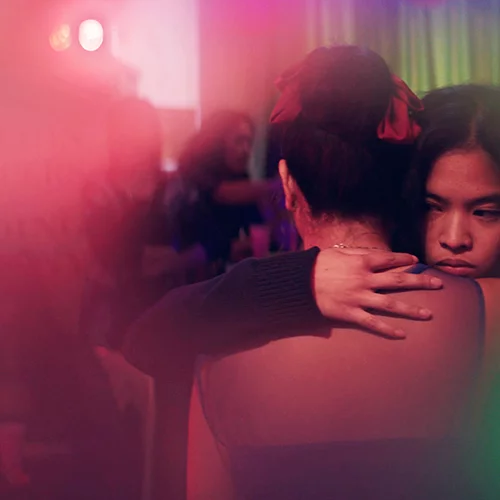 Η Αρασέλη Λαιμού μας μιλά για την αποκαλυπτική "Αγία Έμυ"