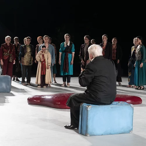 9 πράγματα που δεν ξέρατε για τις "Τρωάδες" του Ευριπίδη