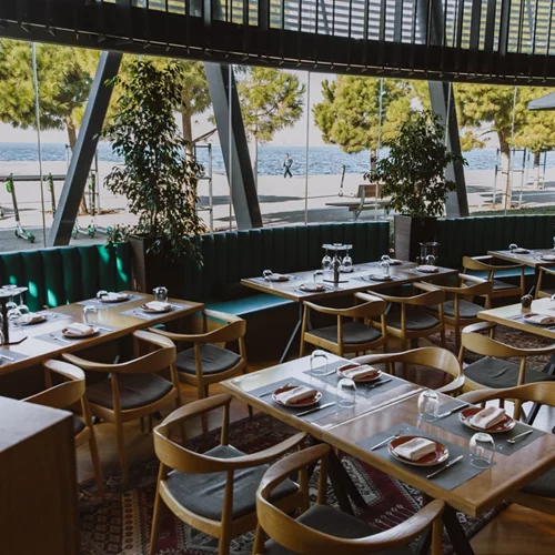 Εστέτ γιορτές με ιταλική φινέτσα στο "Navona"