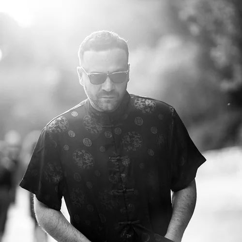 "The Grand Duet": O Vassilikos σε μια συναυλία-πάρτι για τα "10 χρόνια ΒΜΦ"