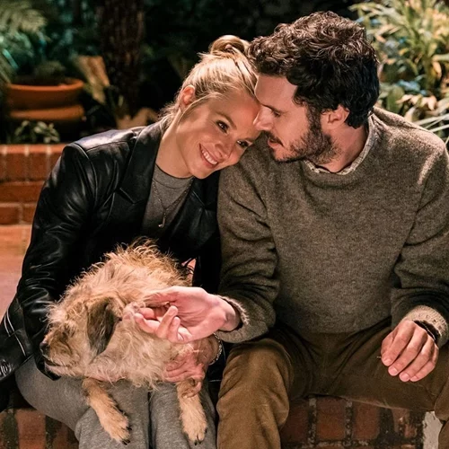 Το "Nobody Wants This" συνεχίζεται στο Νetflix με 2η σεζόν