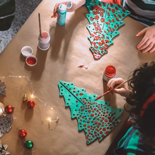 Χριστουγεννιάτικες προτάσεις για να ζήσετε τη μαγεία των γιορτών μαζί με τα παιδιά