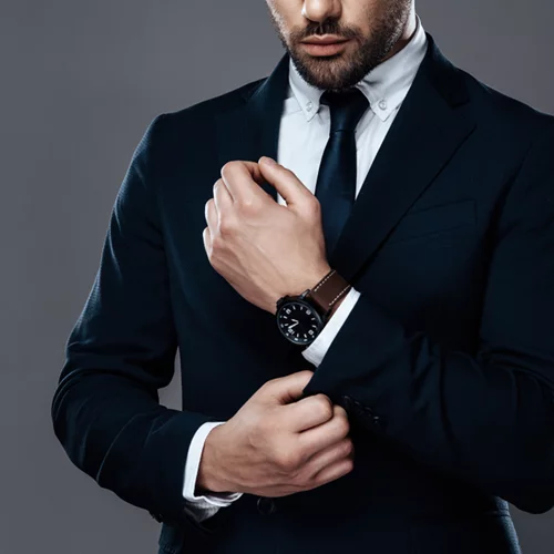 Πώς να χτίσεις μια στιλάτη γκαρνταρόμπα στις εκπτώσεις