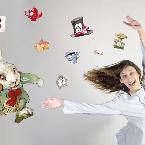 "Η Αλίκη στη Χώρα των Θαυμάτων" του Δημήτρη Αδάμη περιοδεύει στην Ελλάδα