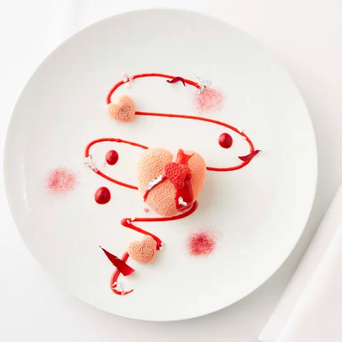 Γευστικά ραντεβού με τον Βαλεντίνο στα ξενοδοχεία της πόλης