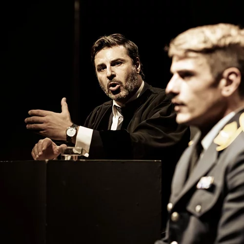 "Terror": Το κοινό επιστρέφει στη θέση του ενόρκου