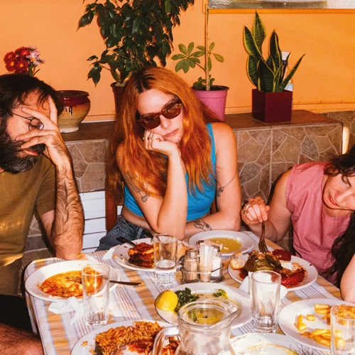 Οι The Boy, Nalyssa Green και Δεσποινίς Τρίχρωμη φτιάχνουν για το "α" την playlist της εβδομάδας