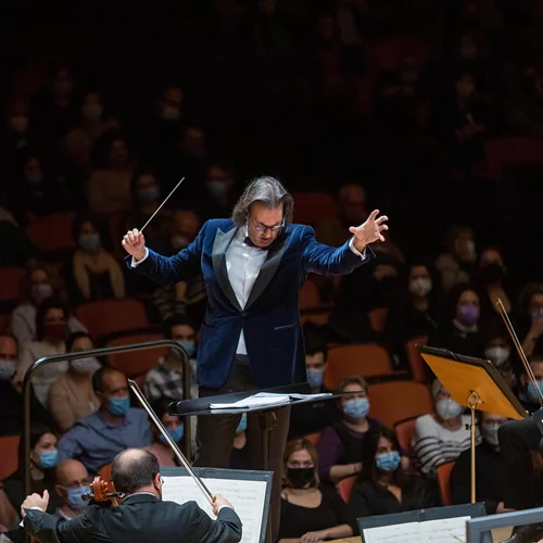 ΚΟΑ- Καβάκος και Φιλαρμόνια- Φιδετζής φέρνουν στο προσκήνιο πανέμορφες άγνωστες συμφωνίες (Προκόφιεφ, Ντβόρζακ)