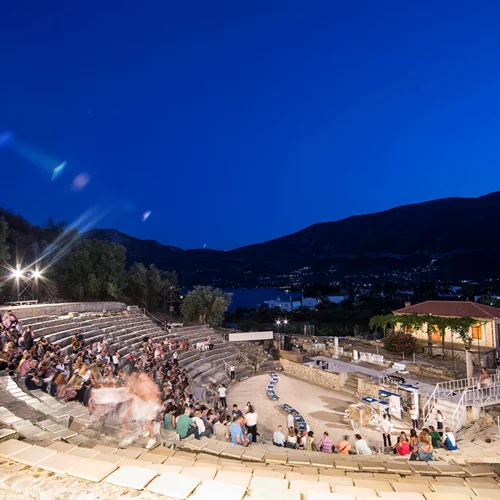 Φεστιβάλ Αθηνών και Επιδαύρου: Πρόσκληση ενδιαφέροντος για το  διακαλλιτεχνικό ερευνητικό πρόγραμμα "Πάροδος" στην Πειραιώς 260 και τη Μικρή Επίδαυρο