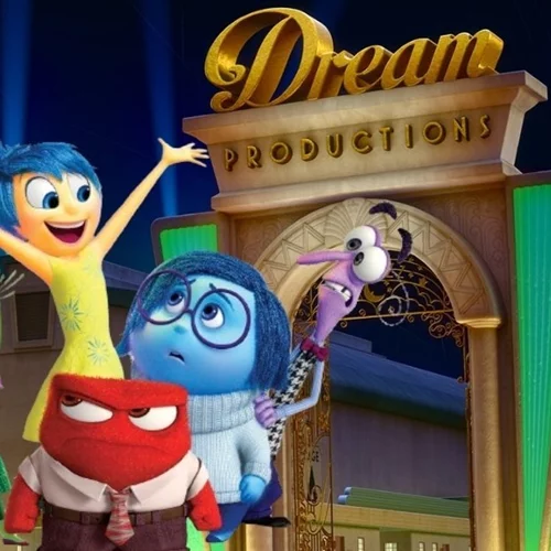 "Όνειρο: Εταιρεία Παραγωγής": Η spin-off σειρά του "Τα Μυαλά που Κουβαλάς" ήρθε στο Disney+