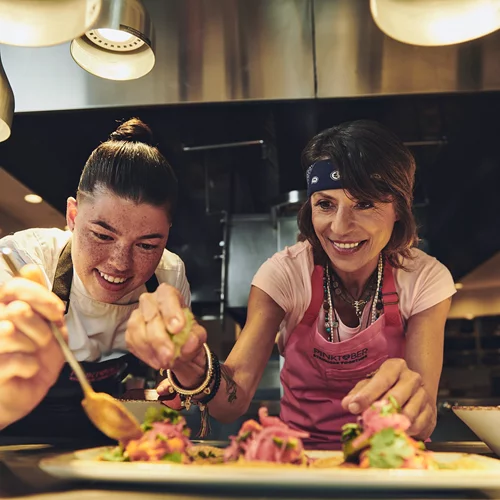 Η Dominique Crenn "ροκάρει" στο γευστικό σάουντρακ του Οκτωβρίου για καλό σκοπό