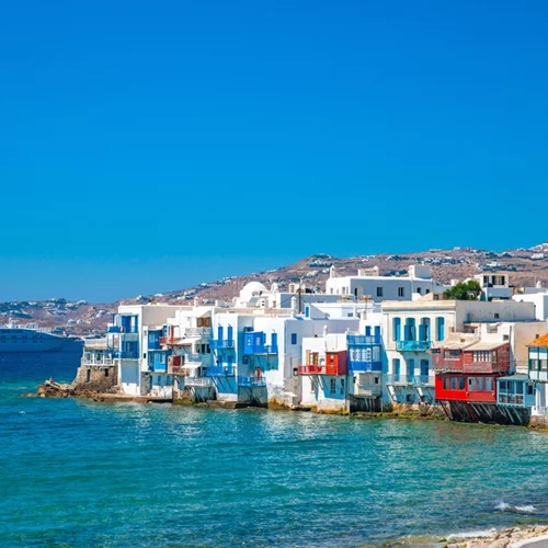 Νωρίτερα η έναρξη της κρουαζιέρας στη Μύκονο για το 2025