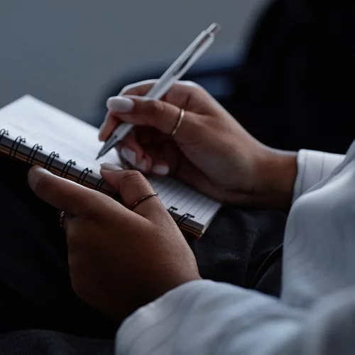 Δωρεάν σεμινάρια πολιτικής και ιστορίας κάθε Δευτέρα από τον δήμο Νέας Σμύρνης