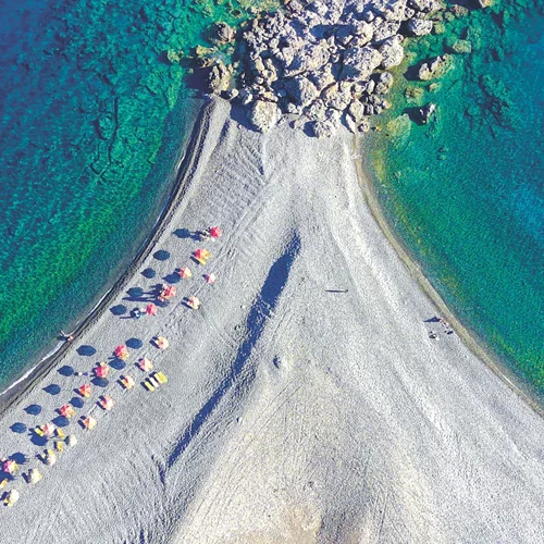 Στην Κρήτη, εναλλακτικά: 8 + 2 διαδρομές φουλ της φύσης