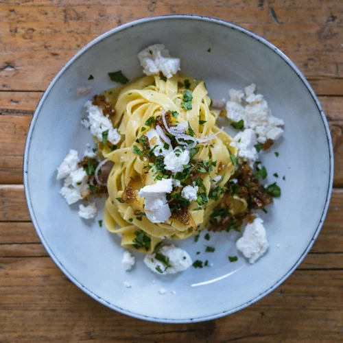 Οι viral καλοκαιρινές συνταγές που ξεσηκώσαμε από το TikTok