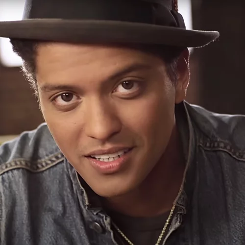 6+1 επιτυχίες του Bruno Mars που γεννήθηκε σαν σήμερα (8/10)