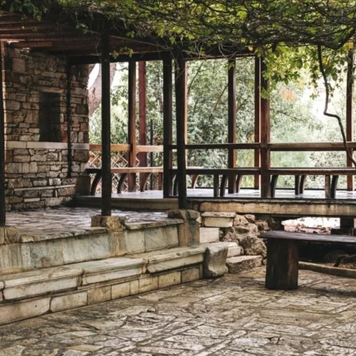 Προς αποκατάσταση και επαναλειτουργία το ιστορικό "Αναπαυτήριο" στον Λόφο του Φιλοπάππου