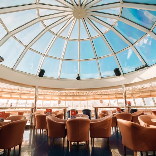 Η Μήλος απέχει μόλις 4 ώρες με τη Minoan Lines