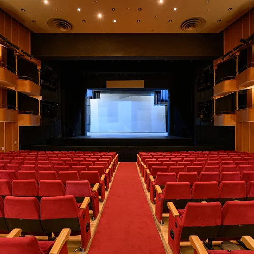 Η "Λιονέλλα" του Σπύρου Σαμάρα έρχεται στο Θέατρο Ολύμπια