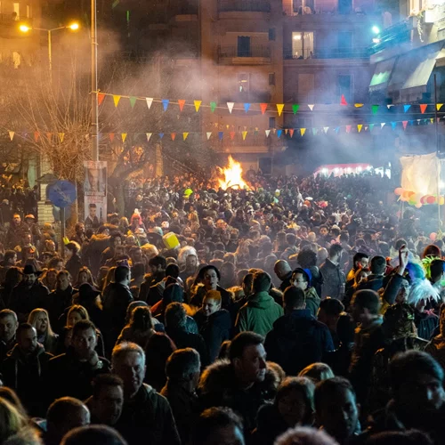 8 top προορισμοί για τις Απόκριες, τα πρόσωπα & ένας πλήρης οδηγός